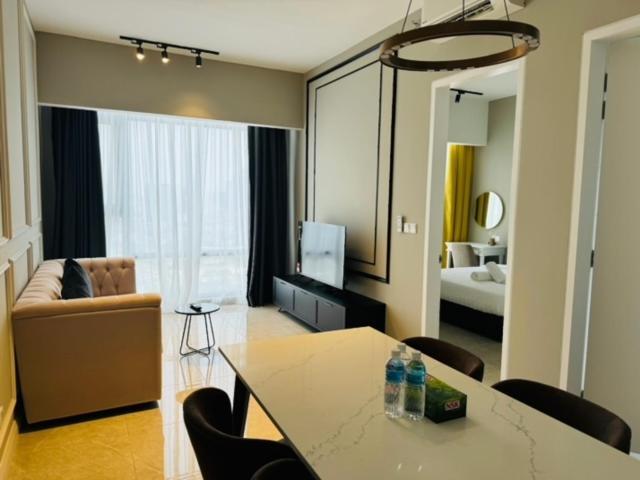 Axon Residences Apartment